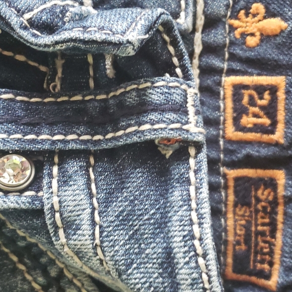 Rock Revival shorts size 24 Distressed